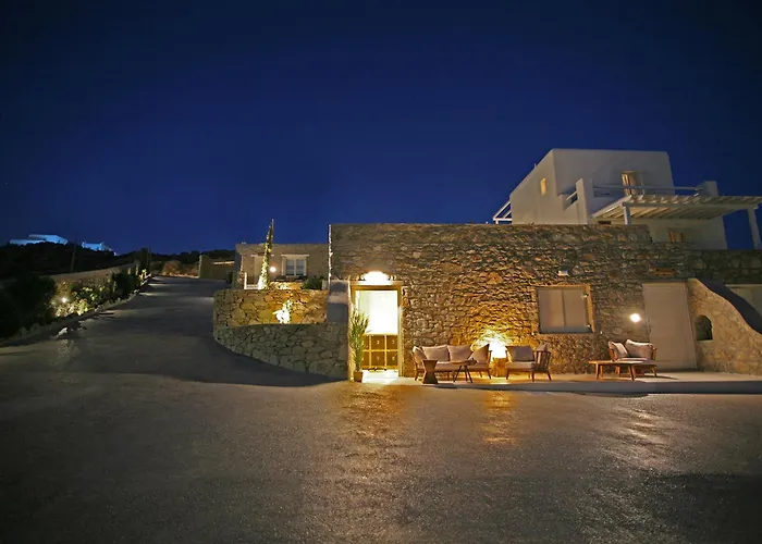 Atlantis Aparthotel 4*