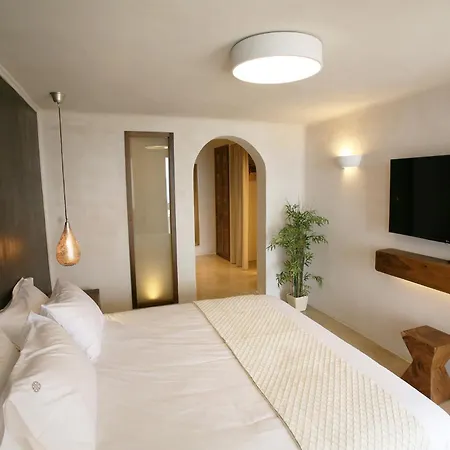 Atlantis Apart-hotel 4*
